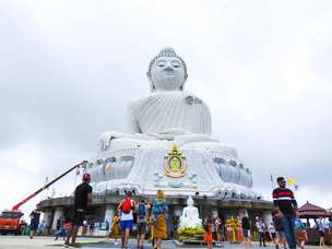 Big Buddha Wat Chalong program 1